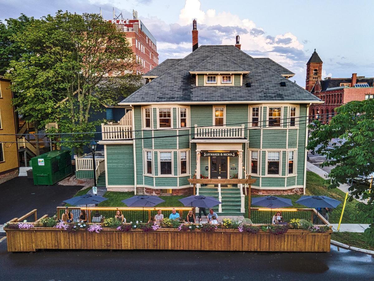 Slaymaker & Nichols Gastro House & Inn Шарлъттаун Екстериор снимка