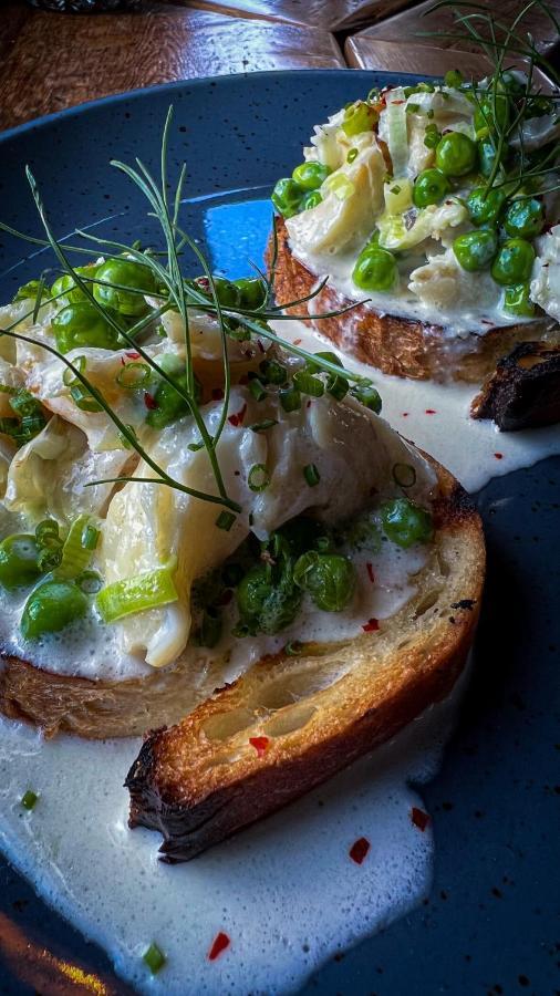 Slaymaker & Nichols Gastro House & Inn Шарлъттаун Екстериор снимка