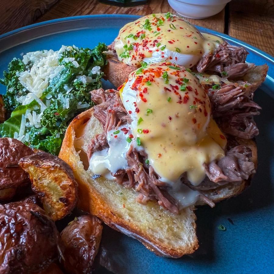 Slaymaker & Nichols Gastro House & Inn Шарлъттаун Екстериор снимка